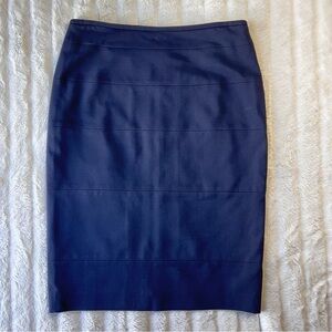 ESCADA dark navy blue stretch crepe paneled pencil skirt | size 40